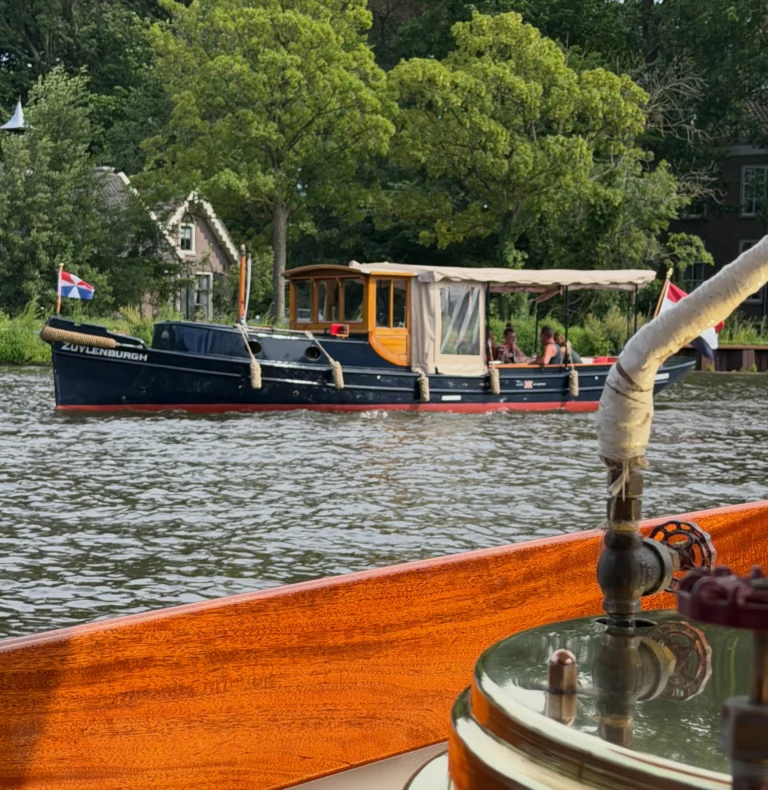 Instagram post from rederijdekampioen. This post is in position 0.