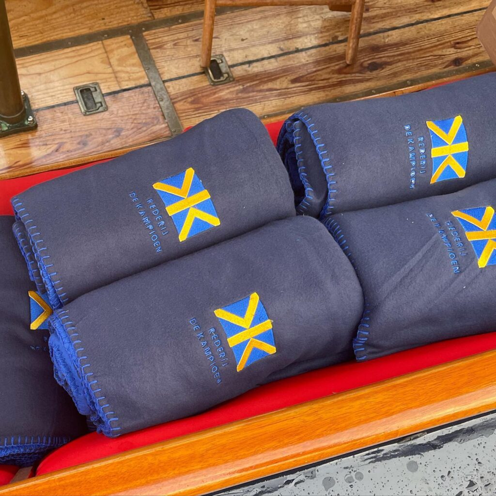 Instagram post from rederijdekampioen. This post is in position 7.